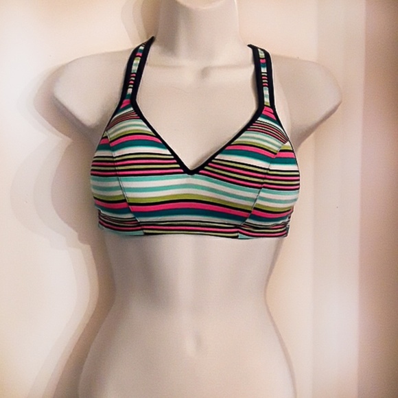 flirtitude sports bra